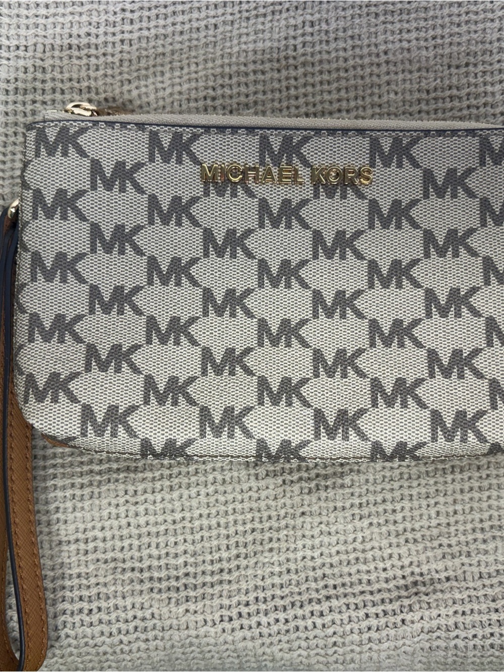 MICHAEL KORS Women's MK Signature Double Zip Wristlet Clutch Wallet colorblock